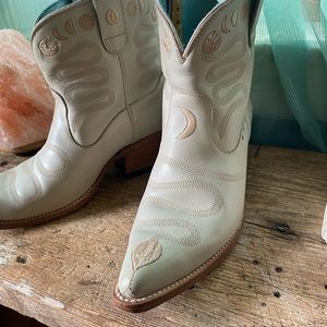 Pskaufman x me collection magical Bone White Junction Eastern Boot 7